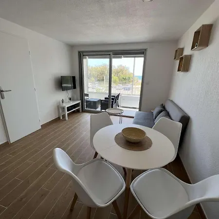 T2 Climat, Parking Prive, Wifi, 4 Pers, 50m Plage - Fr-1-701-66